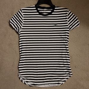 Hollister T Shirt